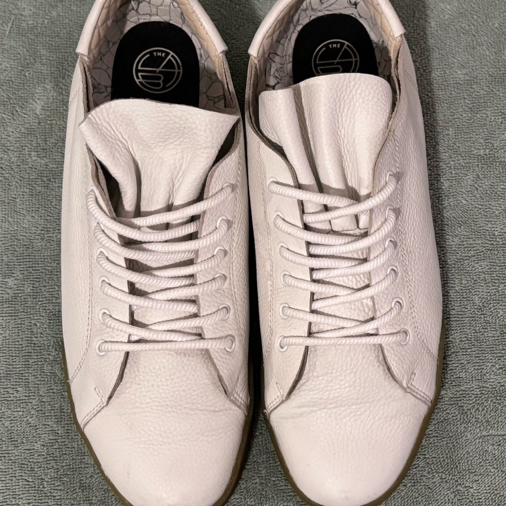 Dr. Scholl's White Shoes